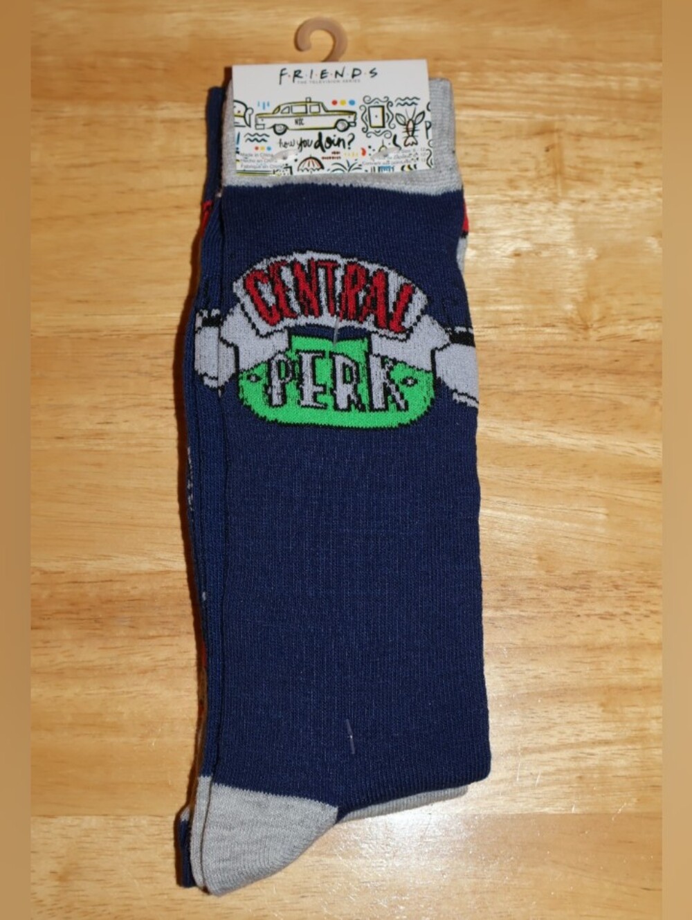 FRIENDS TV Show Novelty Crew Socks 2 Pack. Unisex. NWT.